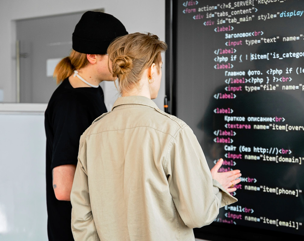 Website architecture and layout